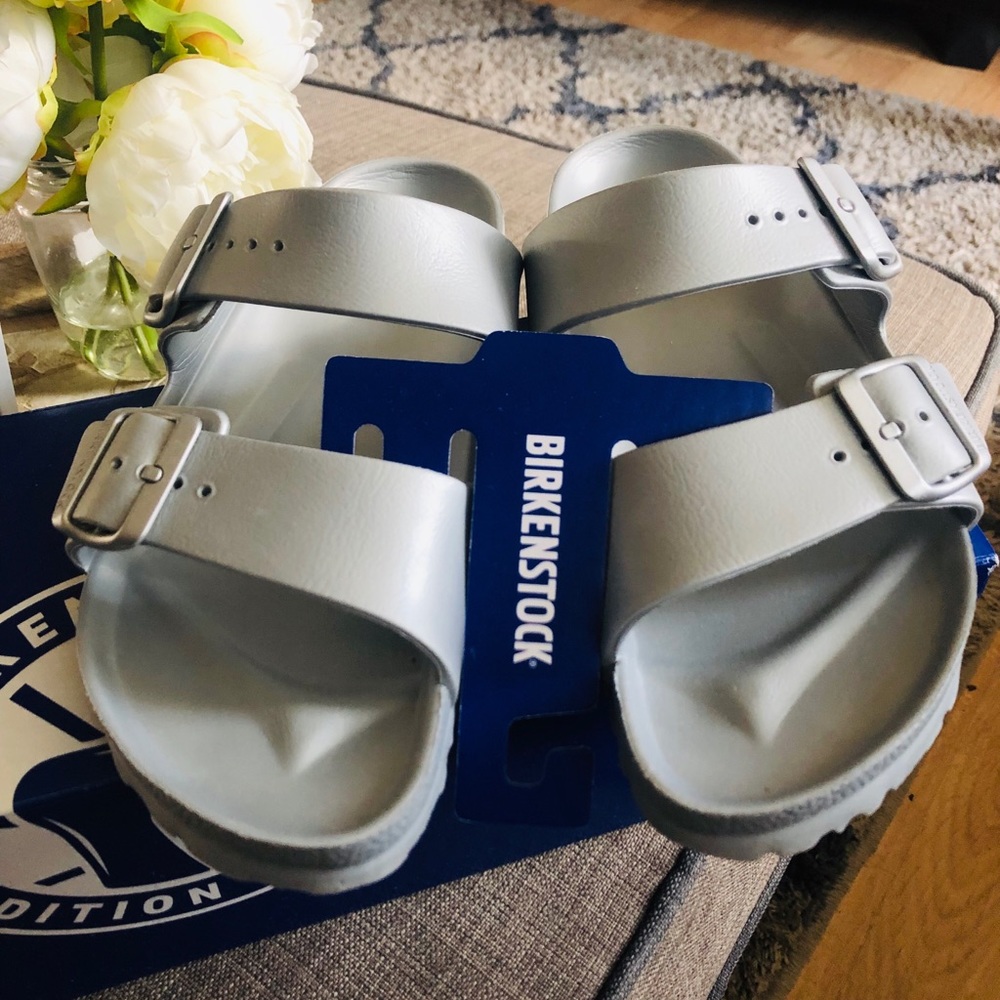 8.5 Birkenstock Sandals - Only worn once